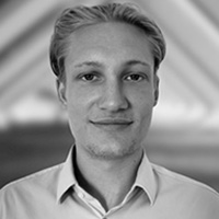 Valentin Knoch - Consultant 