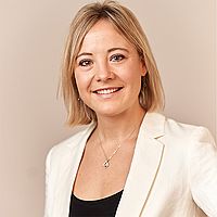 Nina Breitenbach - Specialist Active Sourcing