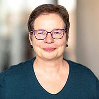 Bettina Hinnrichs - Assistant Recruiting