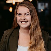 Katrin Hansen : Specialist Recruiting